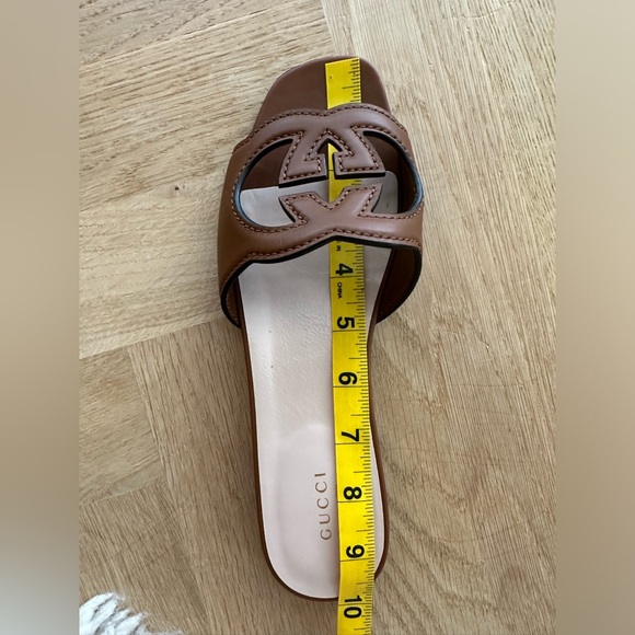 GUCCI women’s interlocking G cut-out slide sandal - Picture 8 of 11